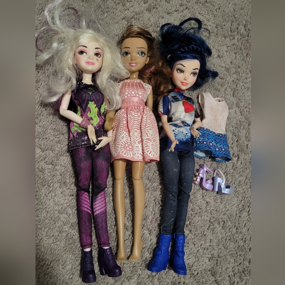 Disney Descendants Barbie Dolls